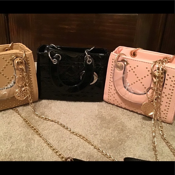 3 small purses - Picture 1 of 6
